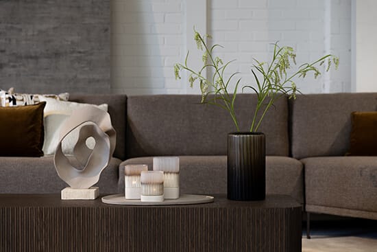 bombyxx-suray-basalt-ornament-ine-windlicht